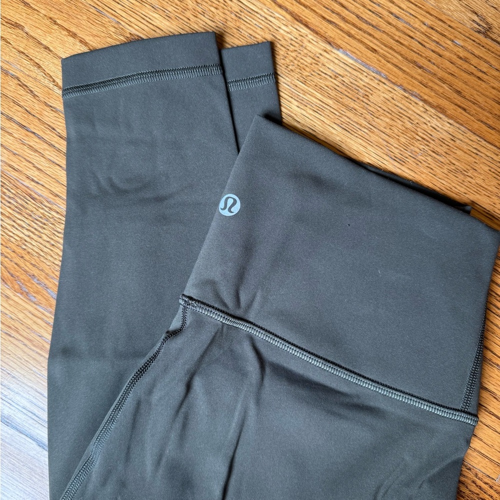 Lululemon Wunder Train 28” Leggings in Olive